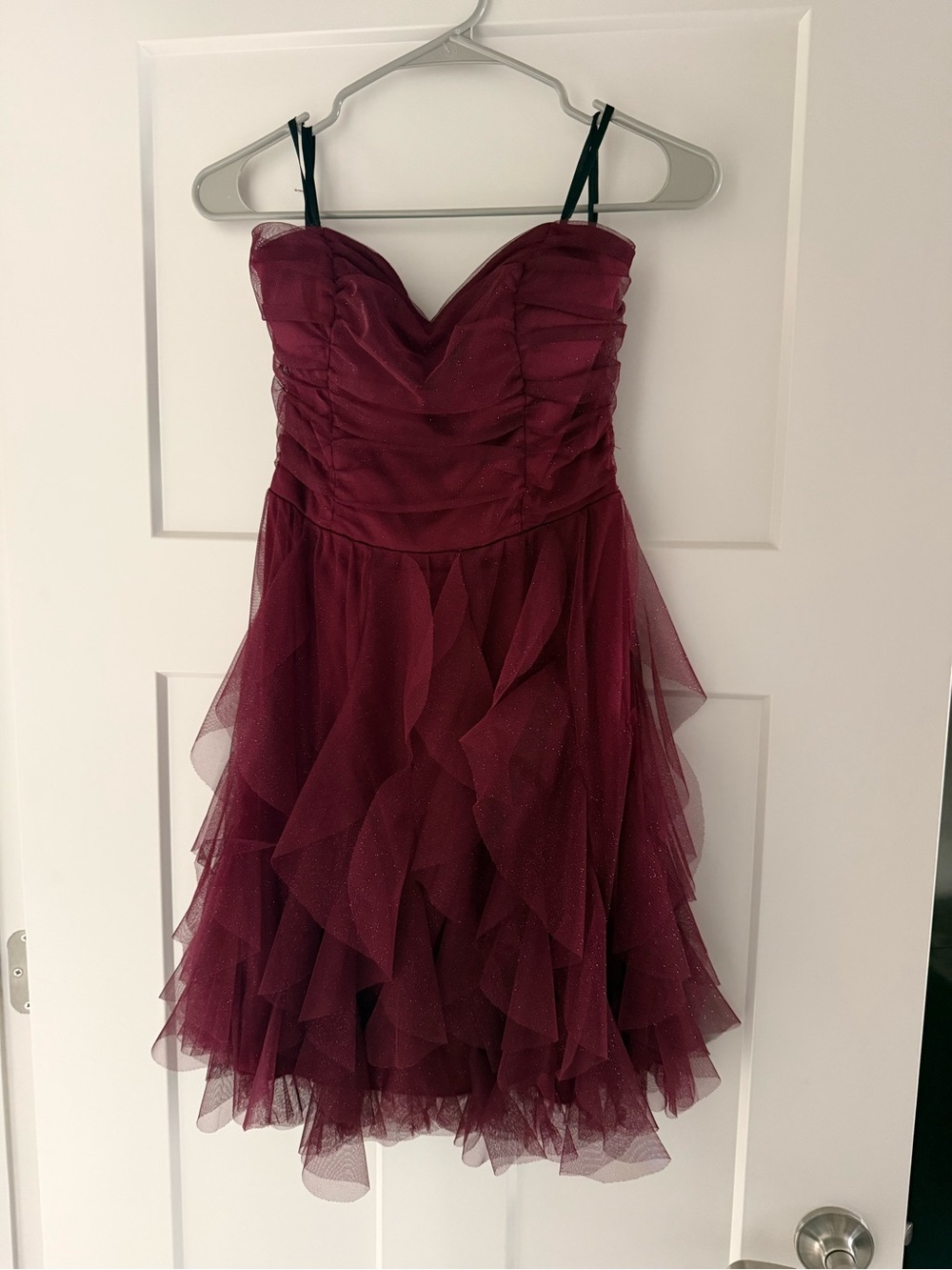 Elegant Burgundy Strapless Ruffle Prom Dress